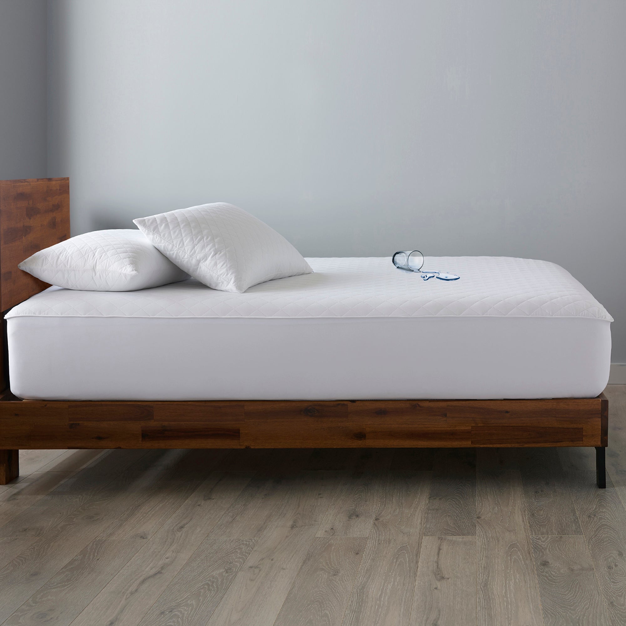 Ella Jayne Waterproof Mattress Pad – Soft, Quilted Protection with Deep Pockets & Breathable Comfort